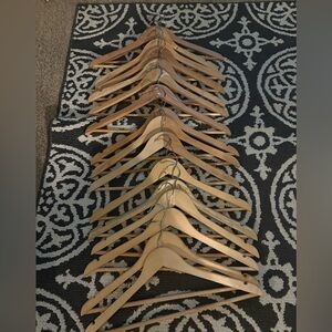 15 solid wood hangers